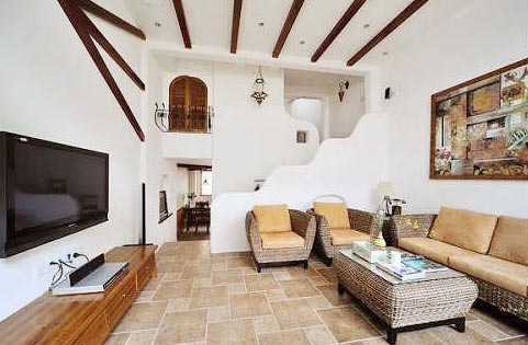 ���к��붫���ǻ���