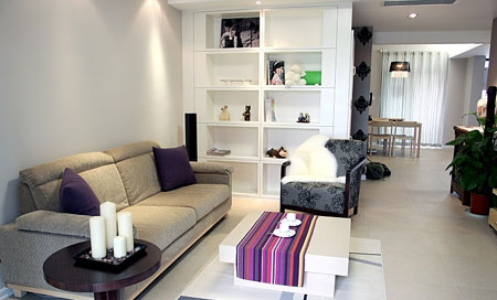 ����Լ�����ɫ����